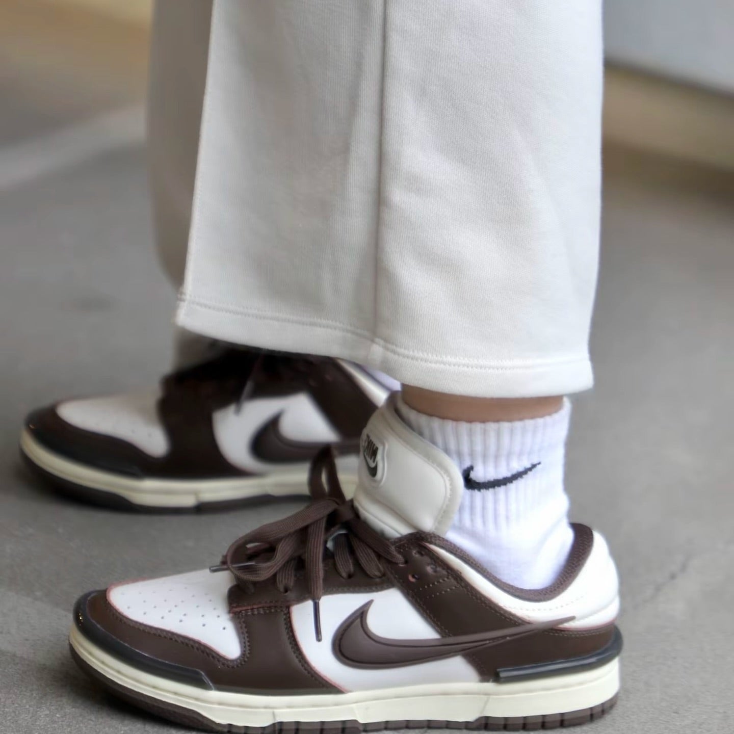 NIKE DUNK LOW TWIST BAROQUE BROWN (DZ2794-003)