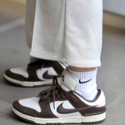 NIKE DUNK LOW TWIST BAROQUE BROWN (DZ2794-003)