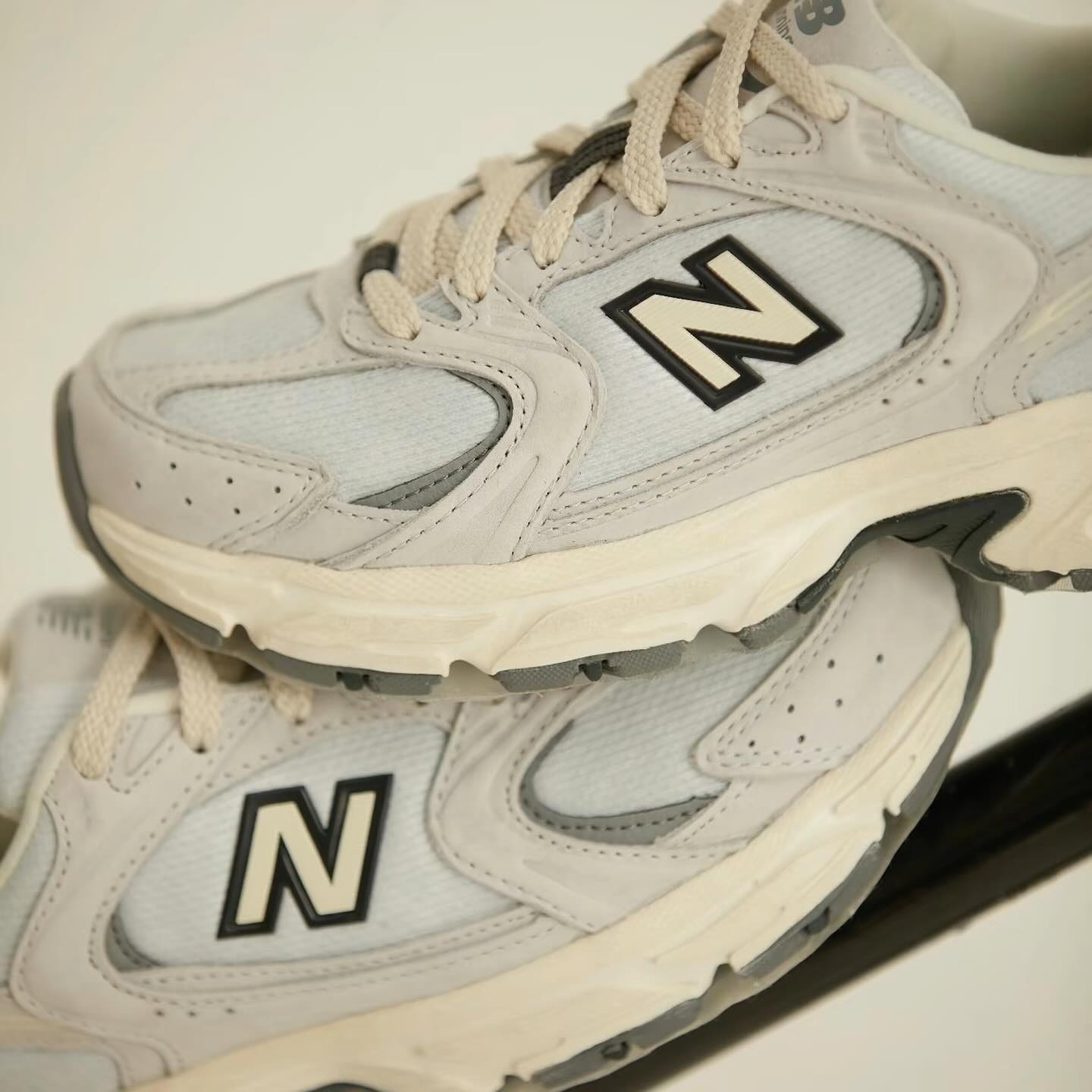 New Balance 530 灰白 (MR530DG)