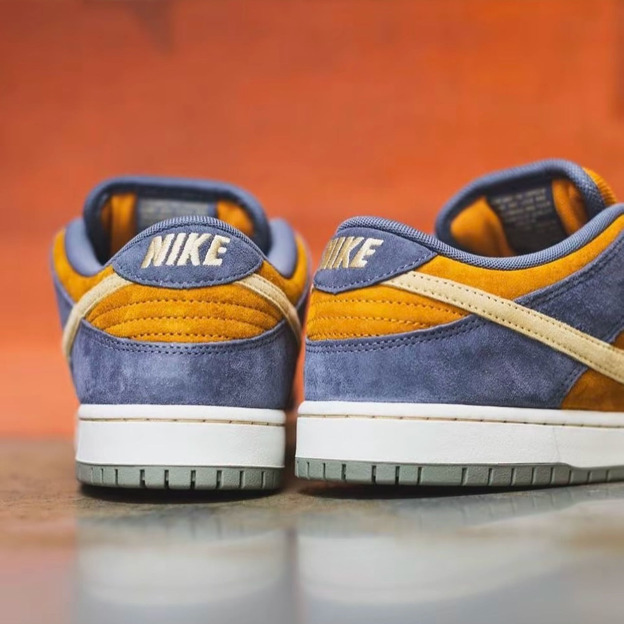 Nike SB Dunk Low Pro ‘Light Carbon and Monarch (HF3063-002)