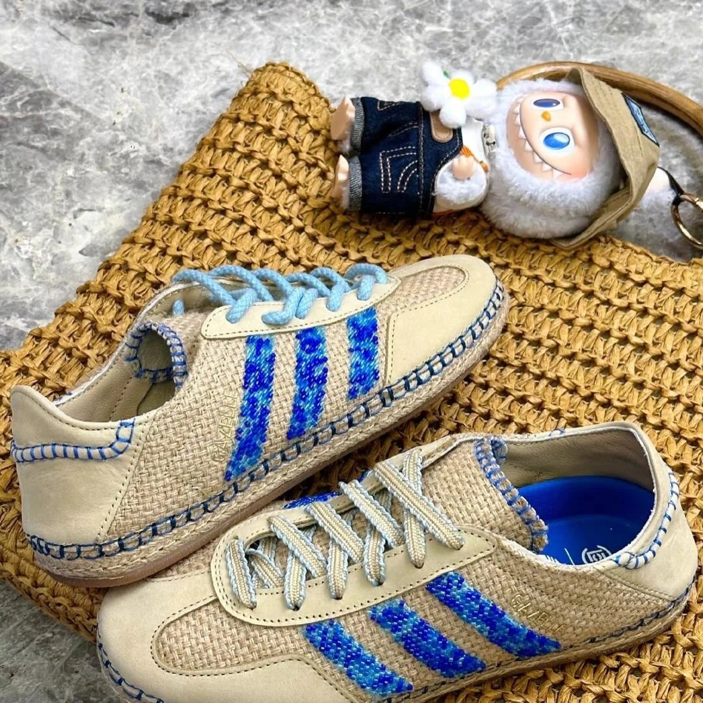 Adidas GAZELLE BY CLOT EDISON CHEN 卡其藍 (IH3641)