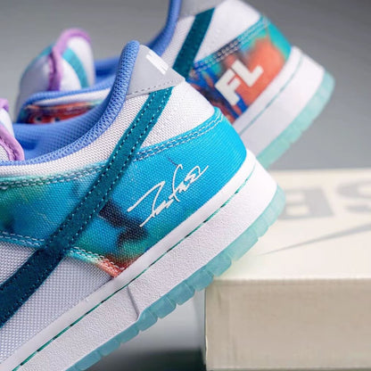 Futura x Nike SB Dunk Low Bleached Aqua (HF6061-400)