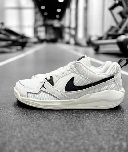 Nike Jordan CMFT Era 白色 (HJ6777-100)