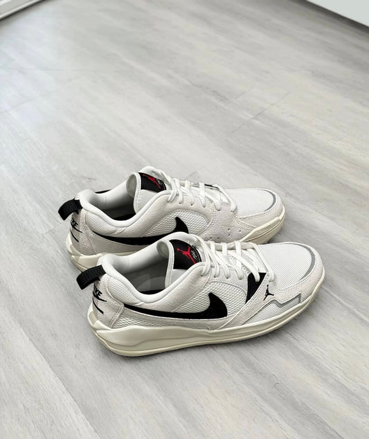 Nike Jordan CMFT Era 白色 (HJ6777-100)