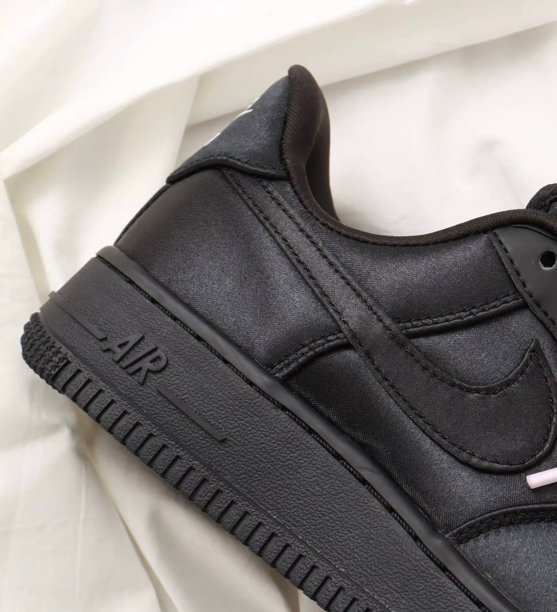 Nike Air Force Satin Pink (IH2034-010)