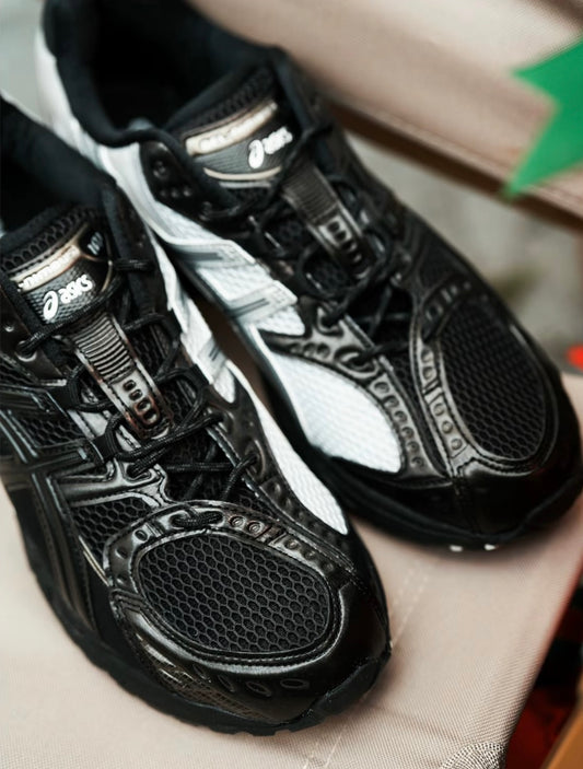 Asics Gel-Nimbus 10.1 黑灰 (1203A780-001)