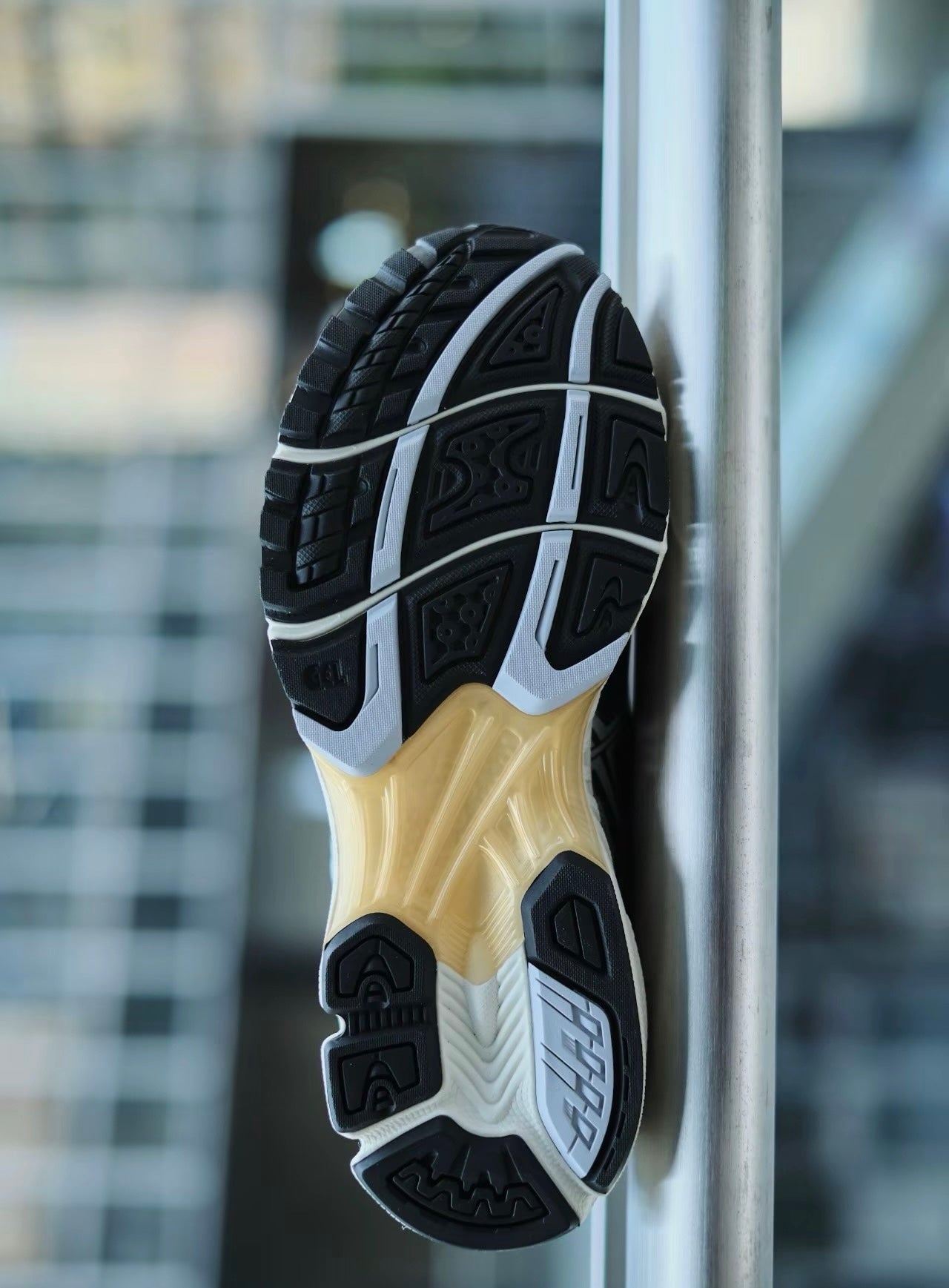 Asics Gel-Nimbus 10.1 銀黑棕 (1203A543-020)