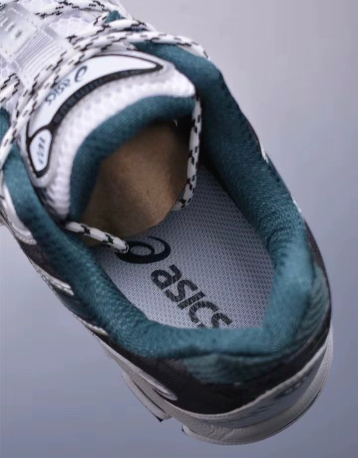 Asics Gel-Nimbus 10.1 森林綠 (1203A543-103)
