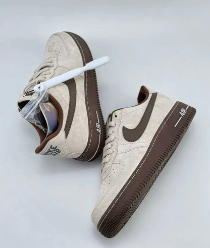 Nike Air Force Light Orewood (HQ3485-104)