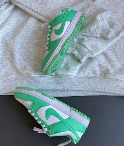 Nike Dunk Low “Green glow“ (DD1503-105)