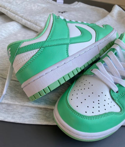 Nike Dunk Low “Green glow“ (DD1503-105)