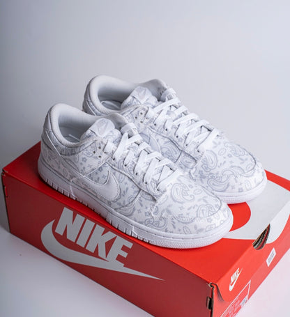 Nike Dunk Low “White Paisley“ (DJ9955-100)