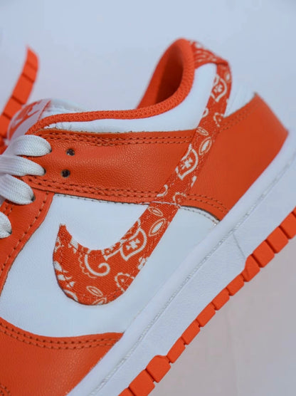 Nike Dunk Low ESS “Orange Paisley“ (DH4401-103)