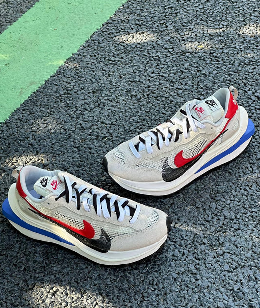 Nike Sacai VaporWaffle Royal Fuchsia 灰白 (CV1363-100)
