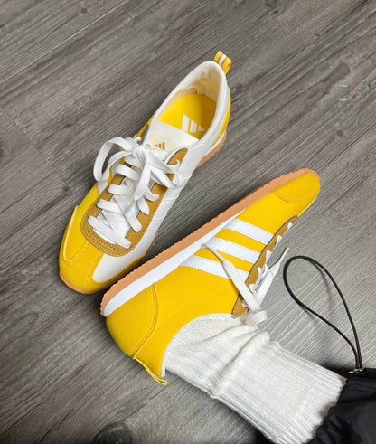 Adidas VS JOG 2.0 黃白 (JP5760)