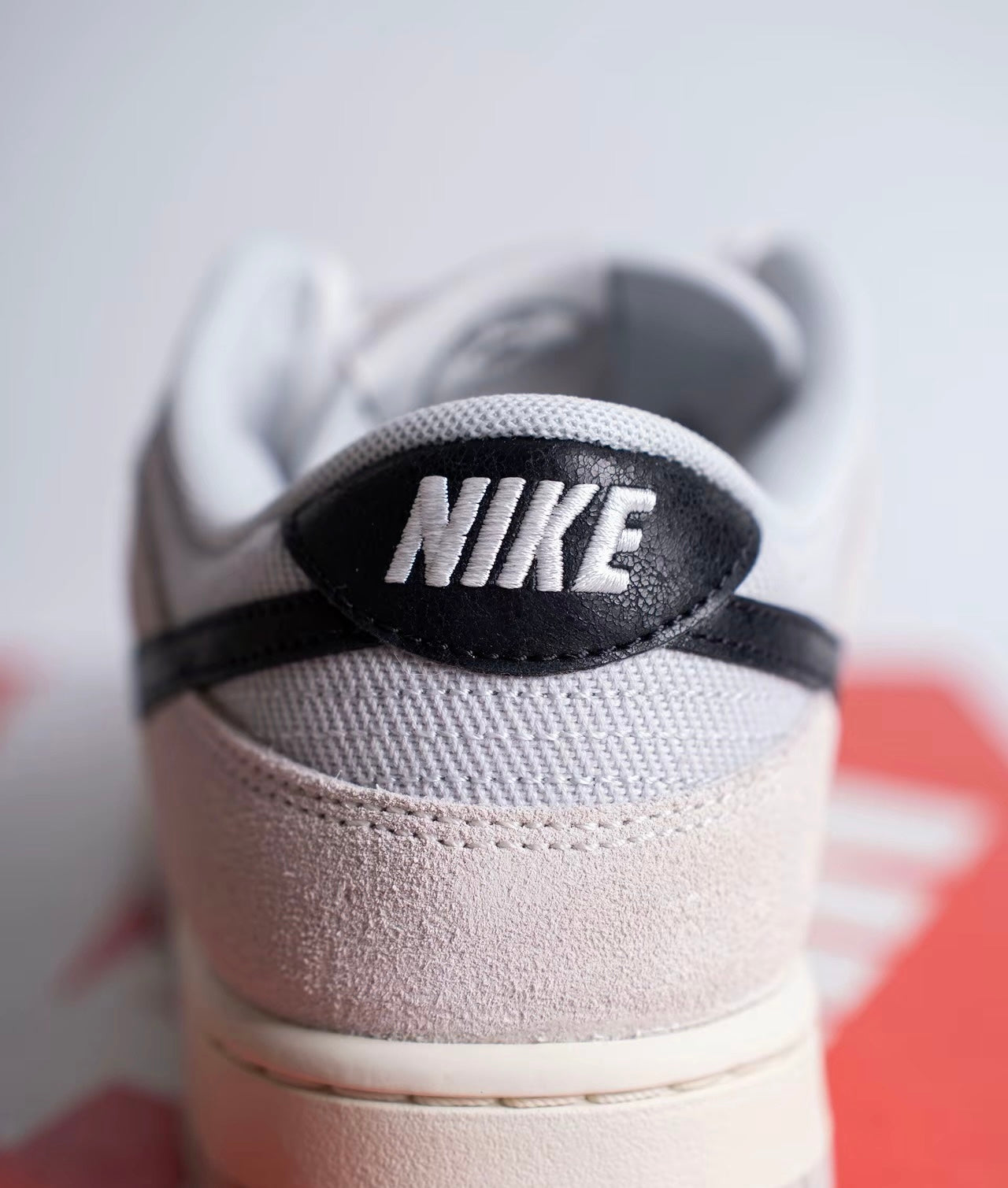 Nike Dunk Low Retro Se ”Certifed fresh“ 白黑灰 (DO9776-001)