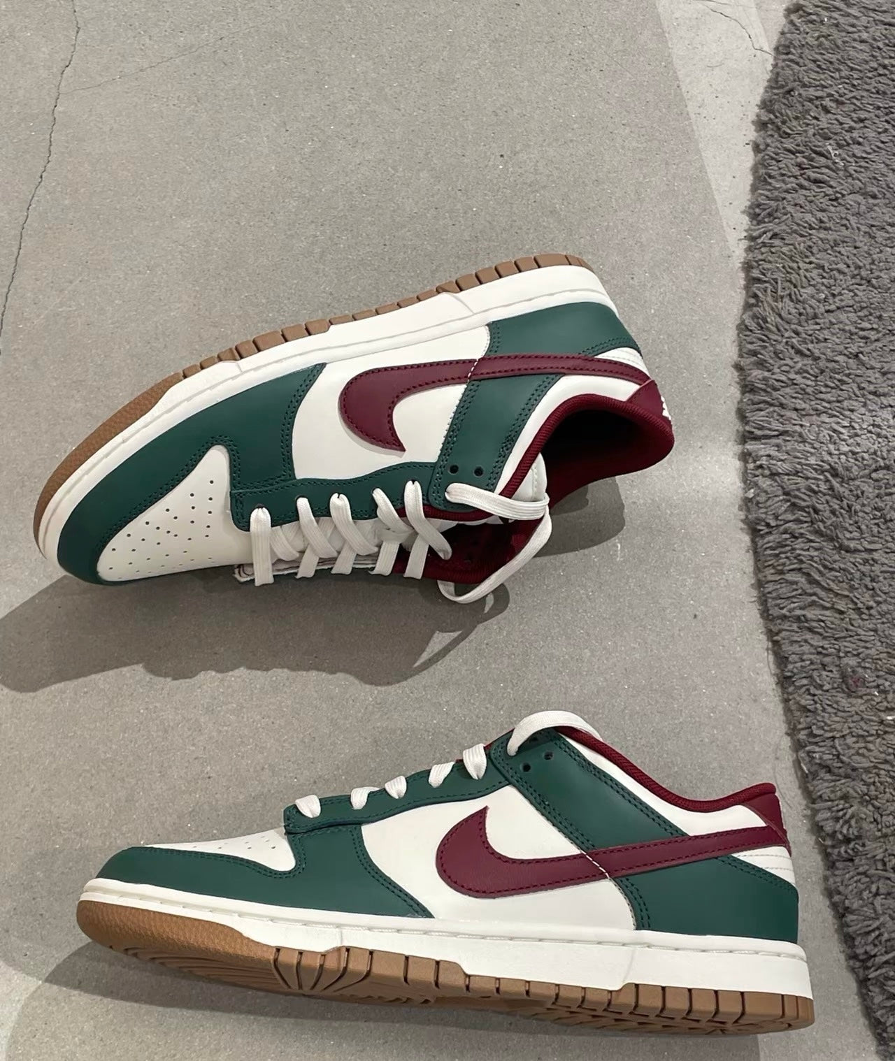 Nike Dunk Low - Gorge Green (FB7160-161)
