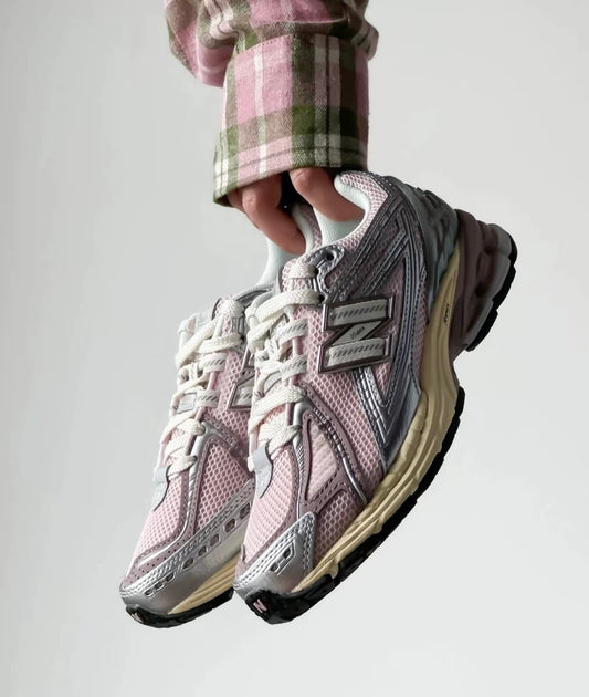 New Balance 1906R Silver Pink (U1906RNF)