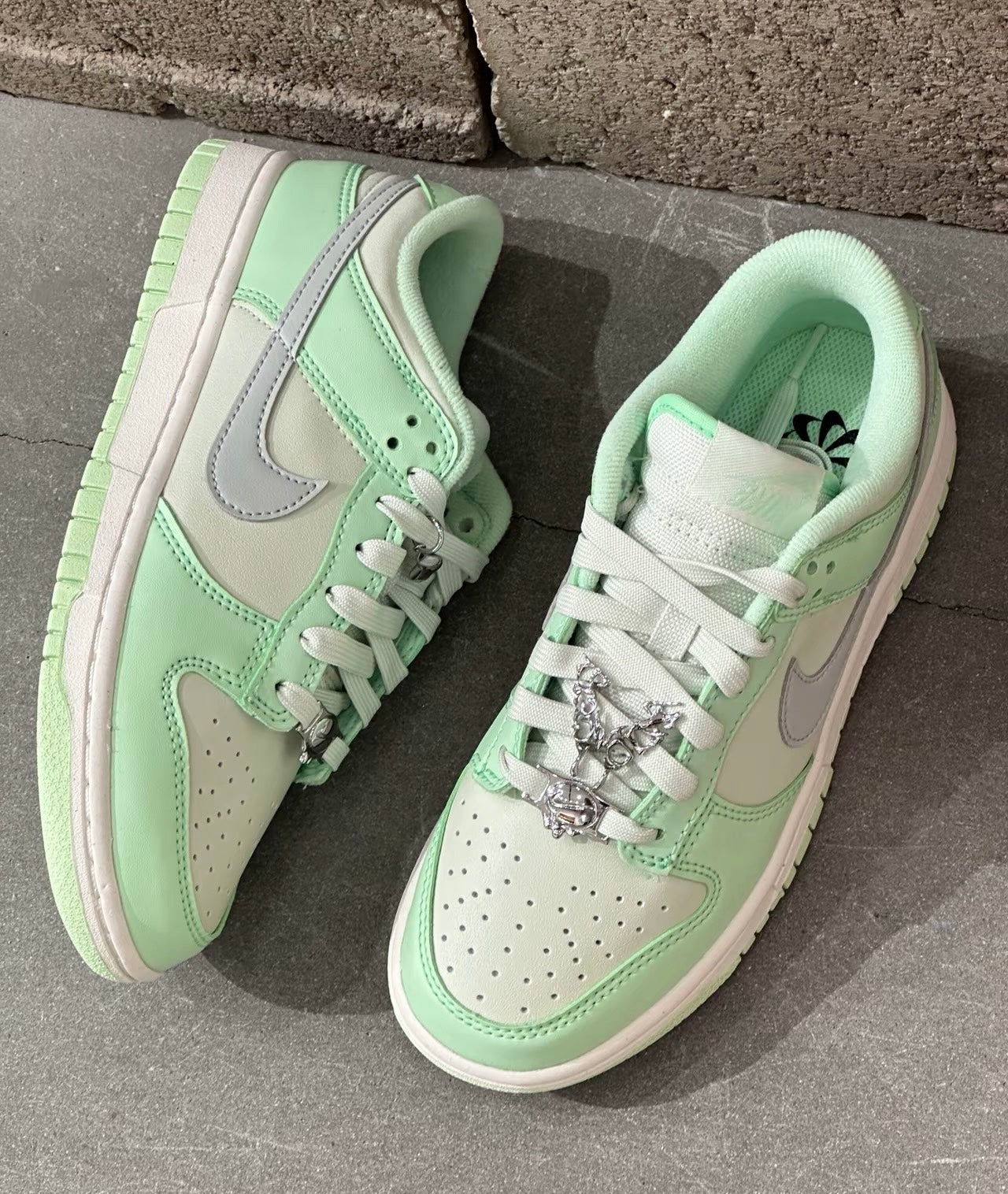 NIKE DUNK LOW NN SE LIGHT GREEN (FN6344-001)