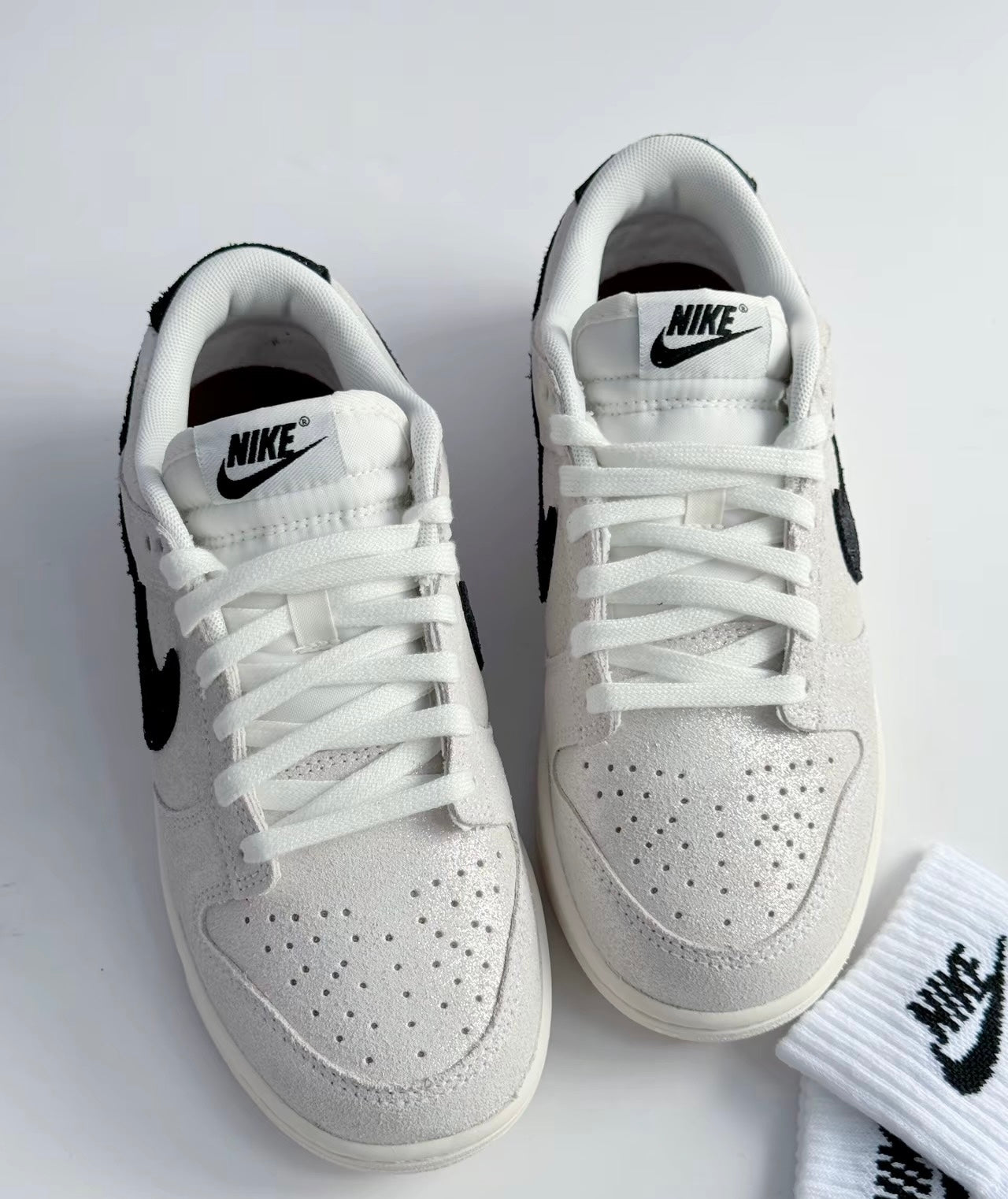 Nike Dunk Low Sail/Black 麂皮灰黑 (HQ3502-100)