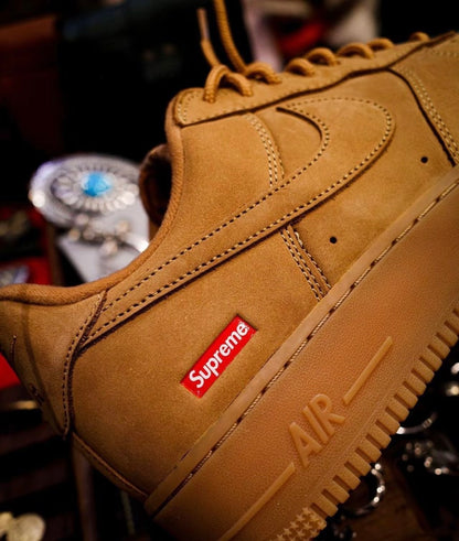 Supreme•Nike Air Force 1 Low box logo (DN1555-200)