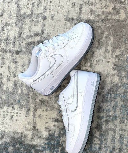 Nike Air Force 1 Low Grey GS (DX5805-100)