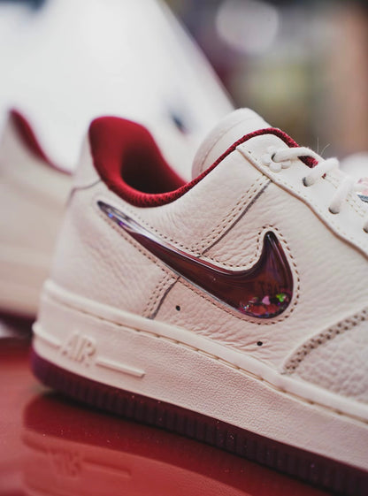 Nike Air Force 1 Low - Valentine‘s Day (FZ5068-161)