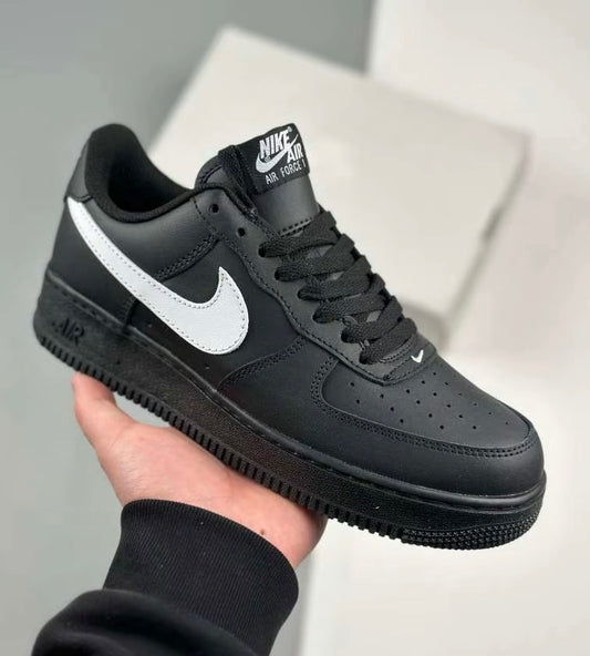 Nike Air Force 黑白 (FZ0627-010)