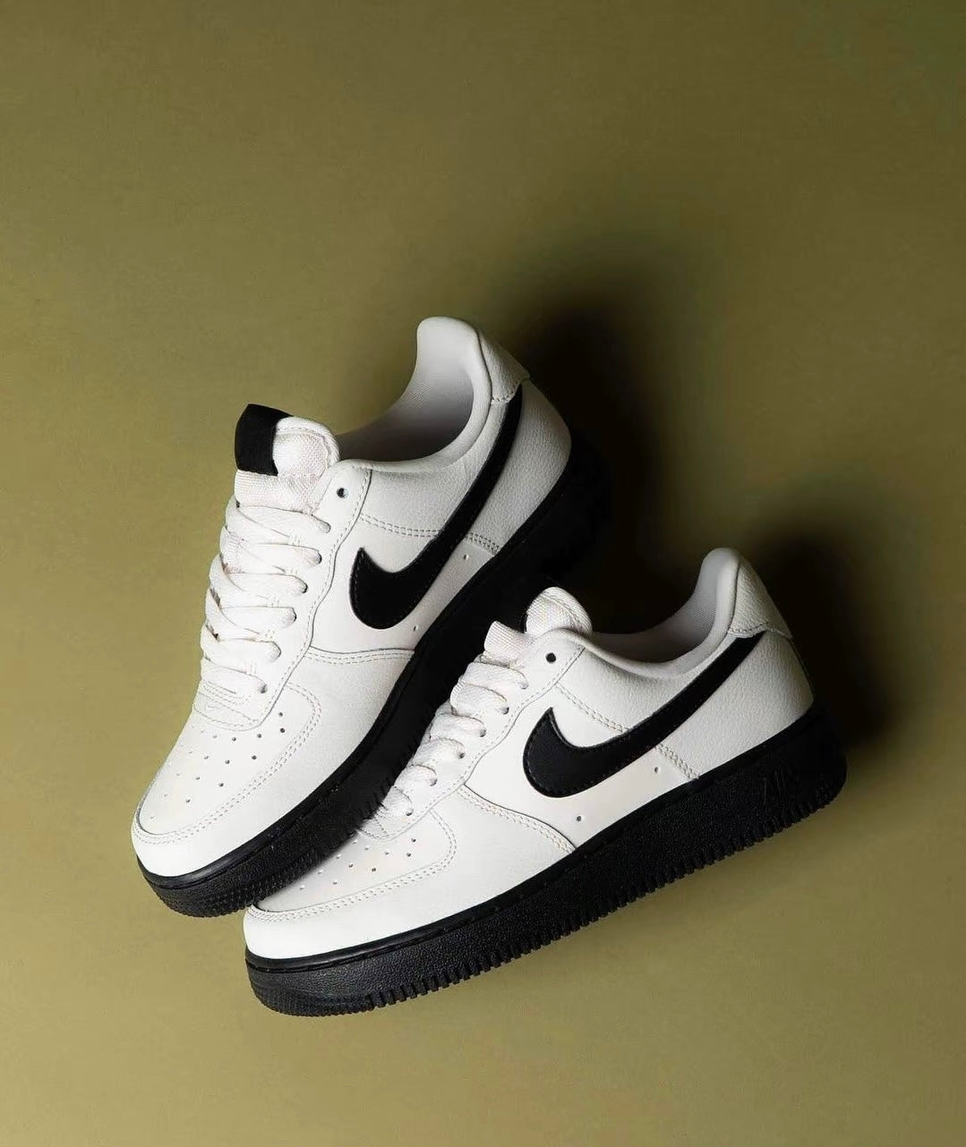 NIKE AIR FORCE 1 White Black (HJ7180-030)