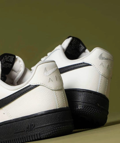 NIKE AIR FORCE 1 White Black (HJ7180-030)