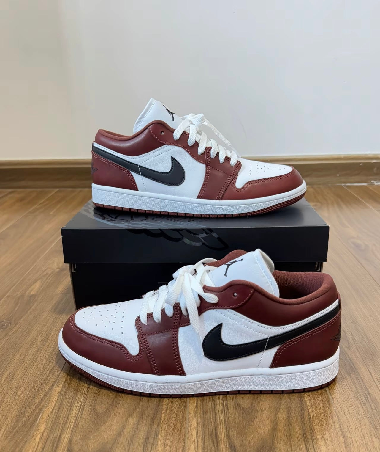 Air Jordan Low 紅黑 (HF3148-102)