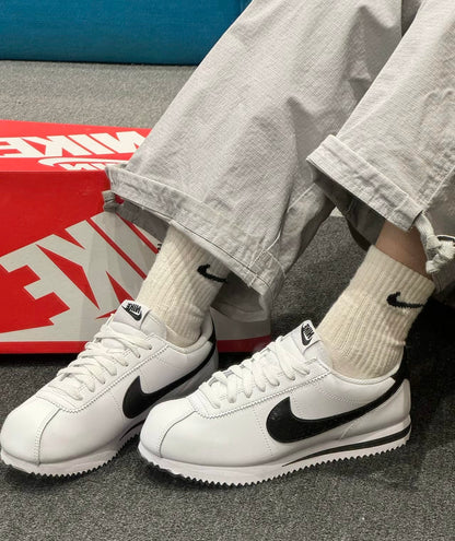 Nike Cortez 白黑 (DN1791-107)