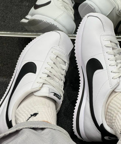 Nike Cortez 白黑 (DN1791-107)