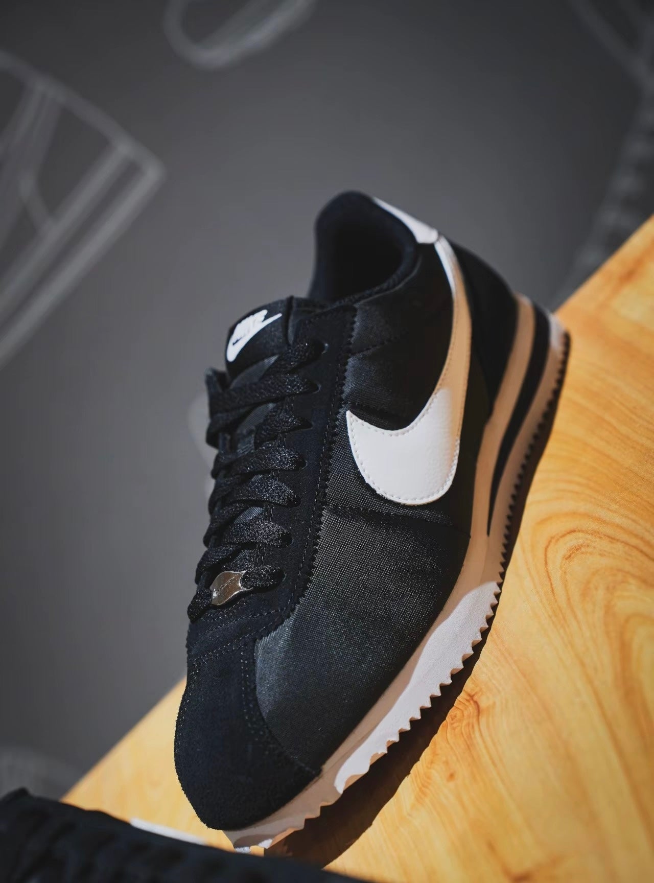 Nike Cortez 黑白 (HF0263-001)