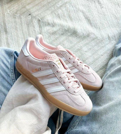 ADIDAS ORIGINALS GAZELLE INDOOR 櫻花粉 (IH5484)