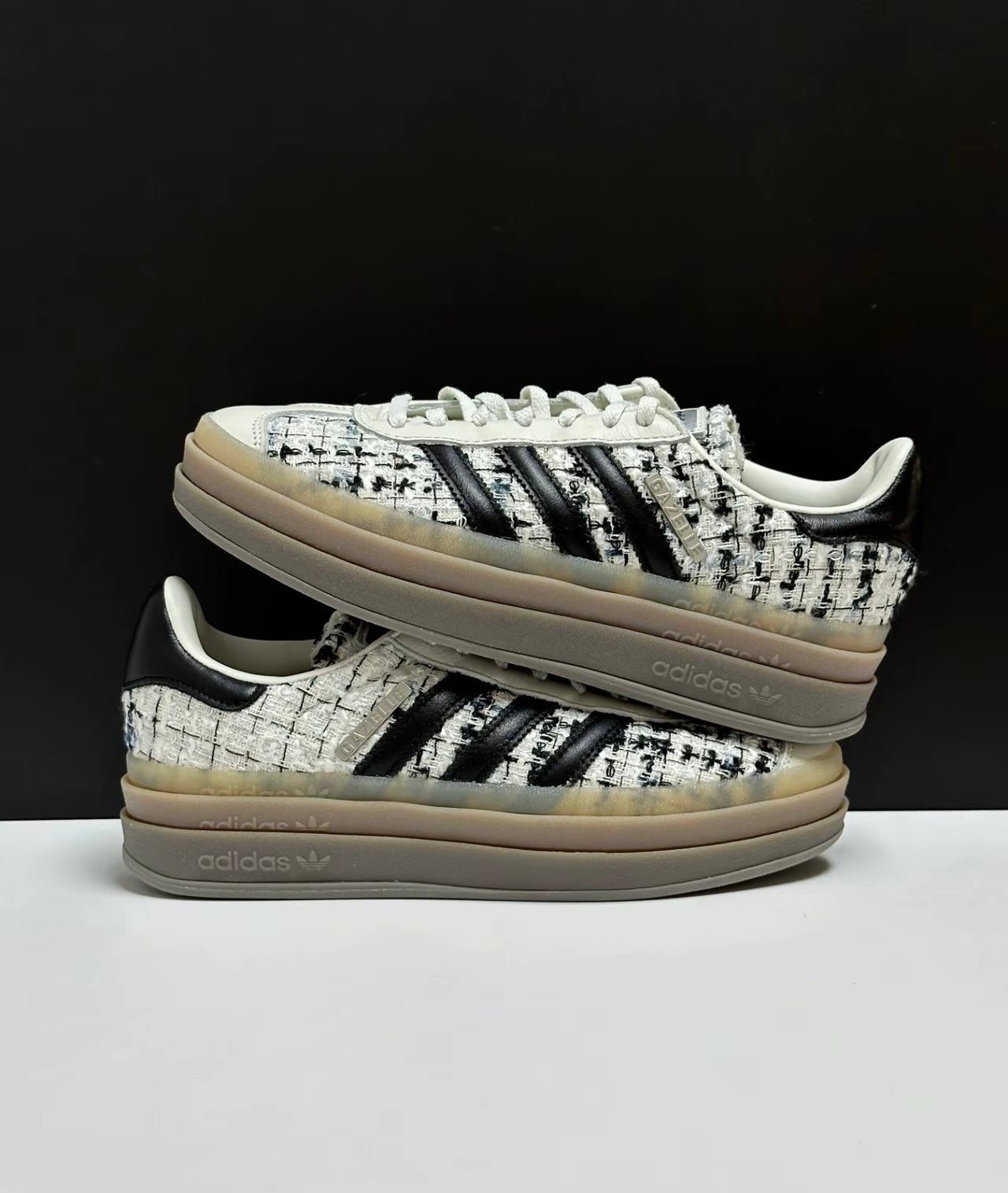 ADIDAS ORIGINALS GAZELLE BOLD 小香風白黑 (JP5673)