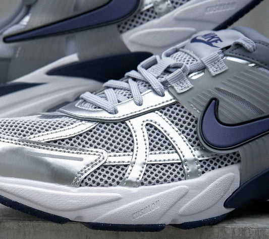 Nike V2K Run Wolf Grey 灰紫 (HJ4497-002)