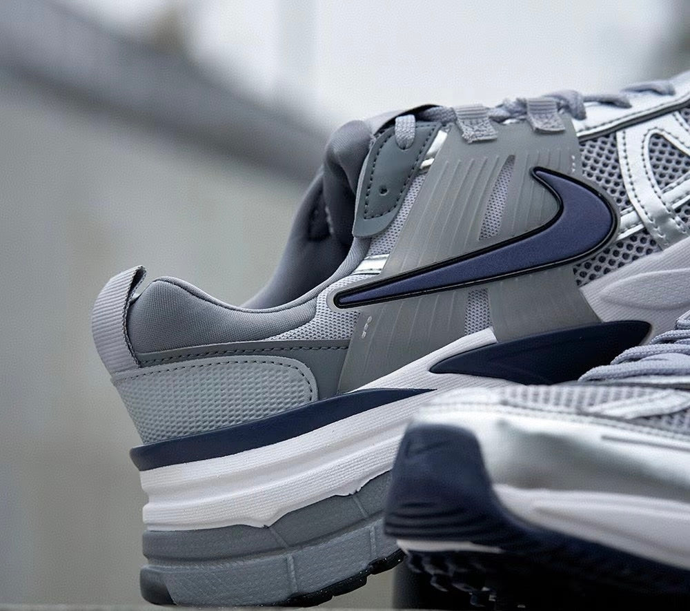 Nike V2K Run Wolf Grey 灰紫 (HJ4497-002)