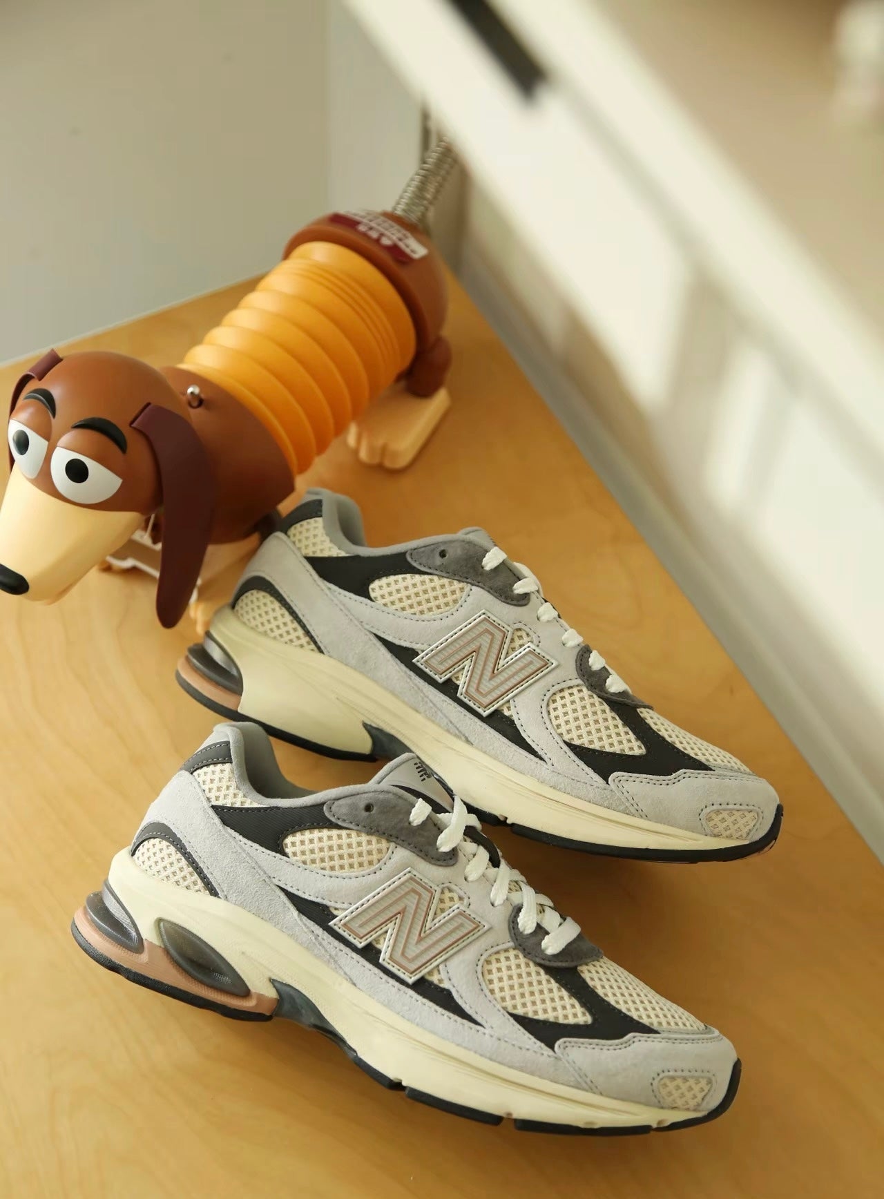 New Balance 2010 灰米 (U2010TTO)