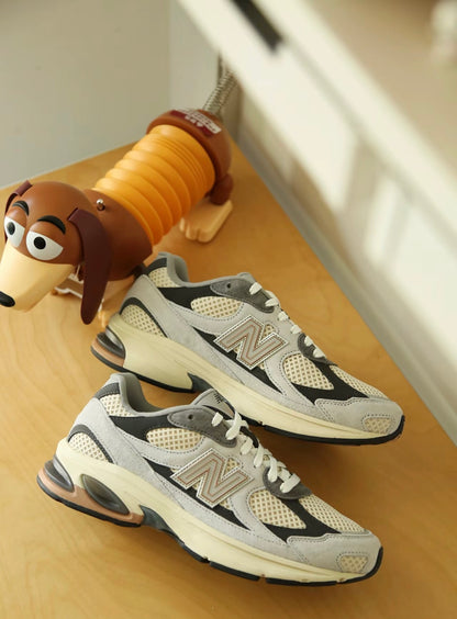 New Balance 2010 灰米 (U2010TTO)