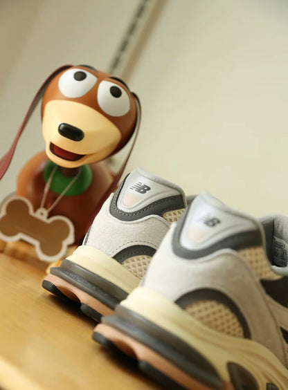 New Balance 2010 灰米 (U2010TTO)