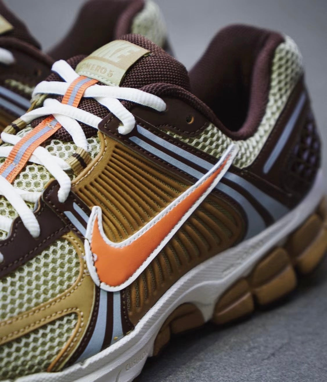Nike Zoom Vomero 5 “Wheat Grass and Cacao Wow (FB9149-700)