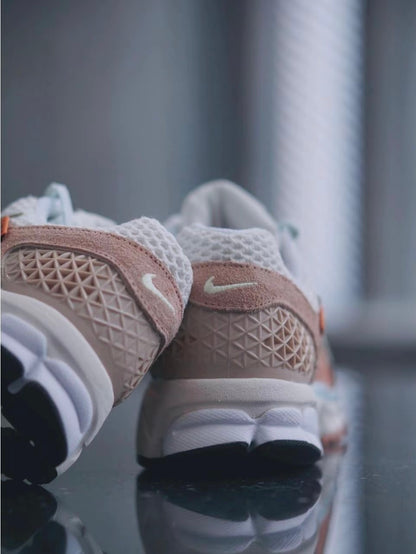 Nike Zoom Vomero 5 ”Light Orewood Brown“ (FN8889-181)