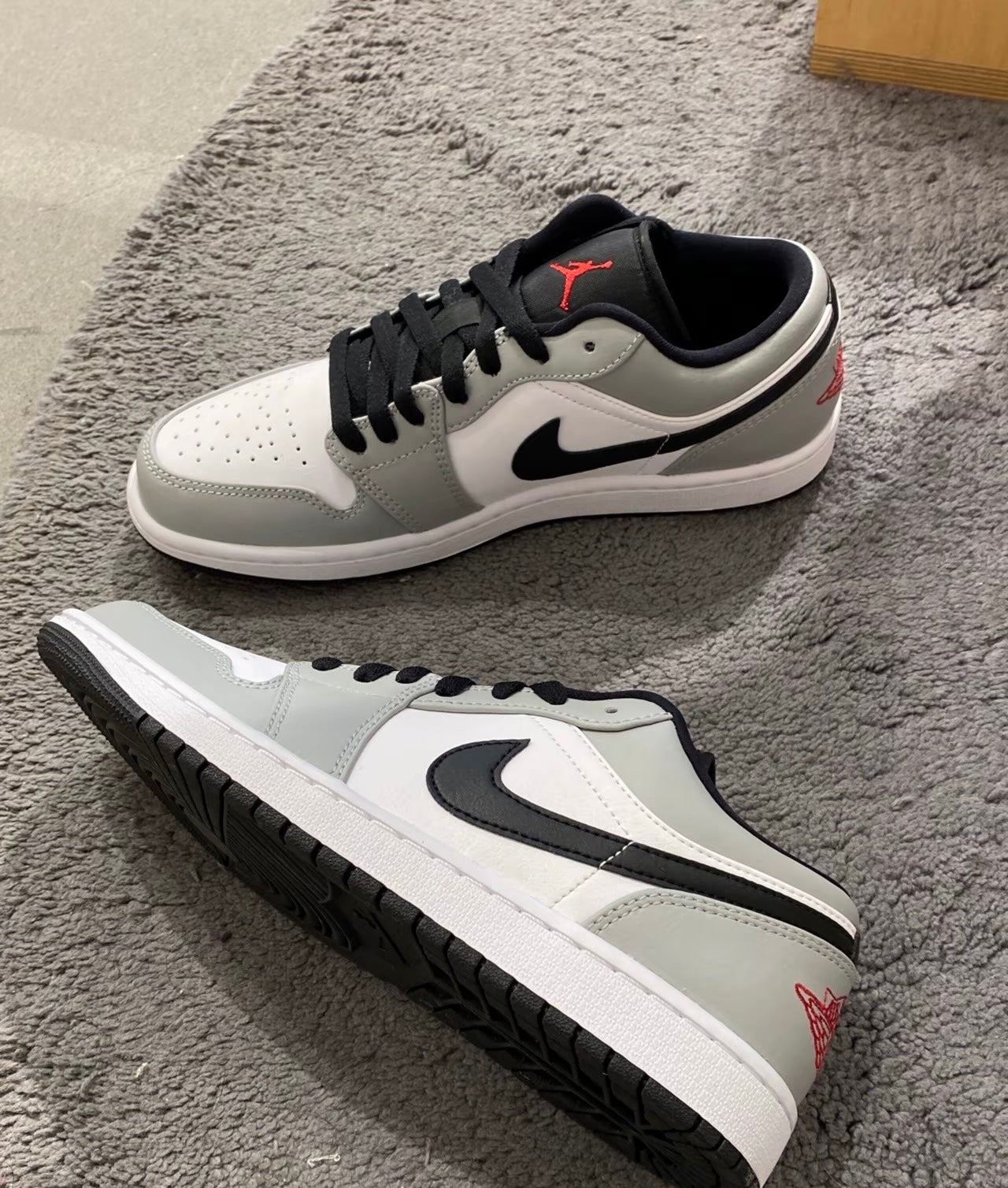 Nike Air Jordan 1 Low Light Smoke Grey (553558-030)