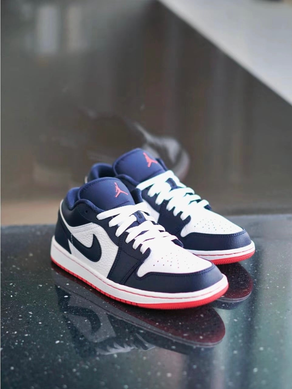 Nike Air Jordan 1 Low Retro Ember Glow (553558-481)