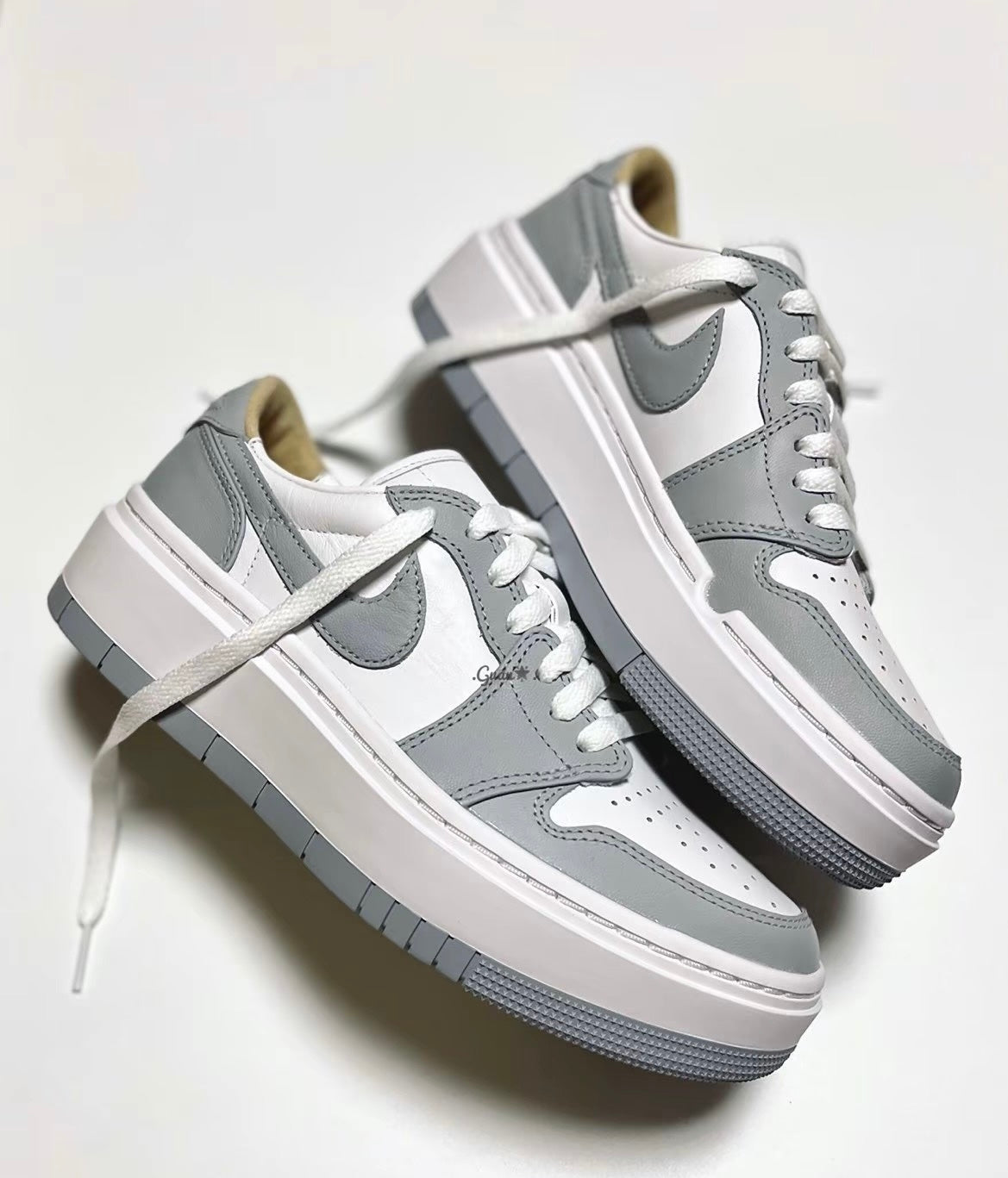 Nike Air Jordan 1 Low Wolf Grey 厚底 (DH7004-100)