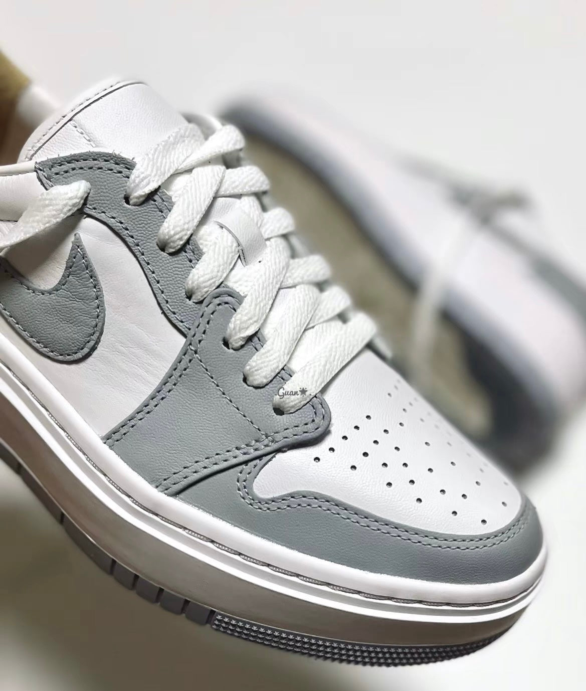 Nike Air Jordan 1 Low Wolf Grey 厚底 (DH7004-100)