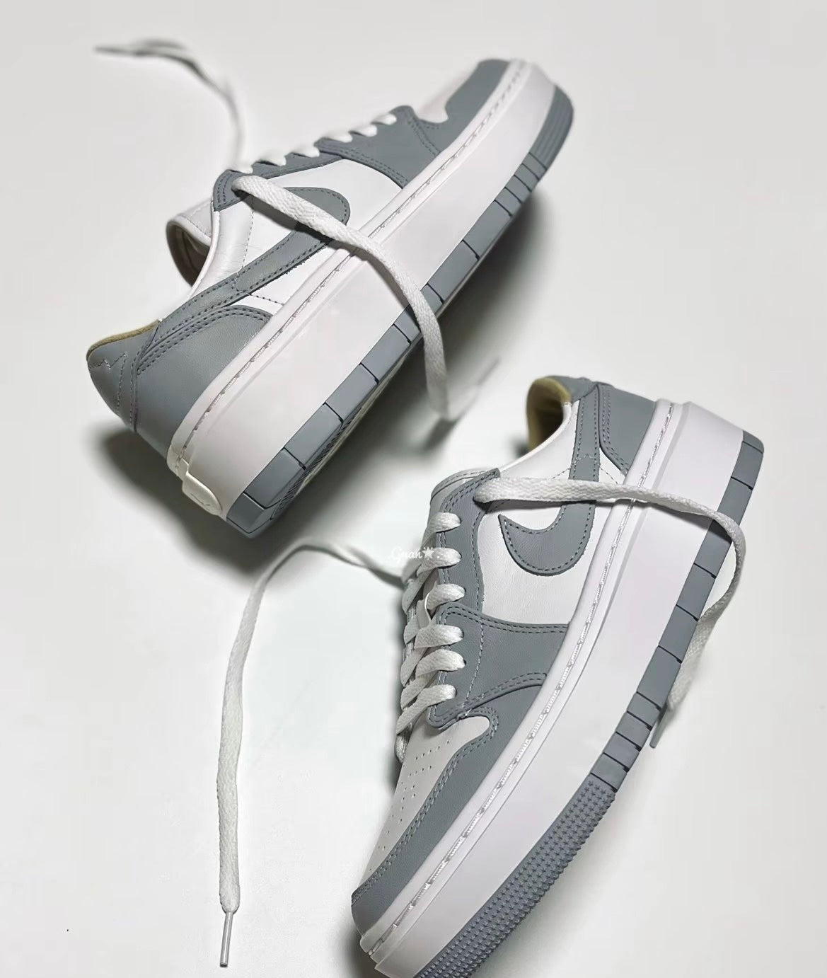 Nike Air Jordan 1 Low Wolf Grey 厚底 (DH7004-100)