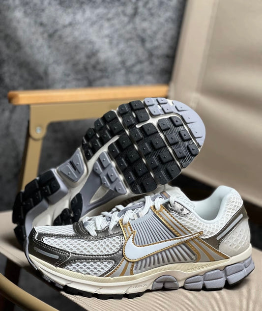 Nike Air Zoom Vomero 5 香檳金 (HJ7247-099)