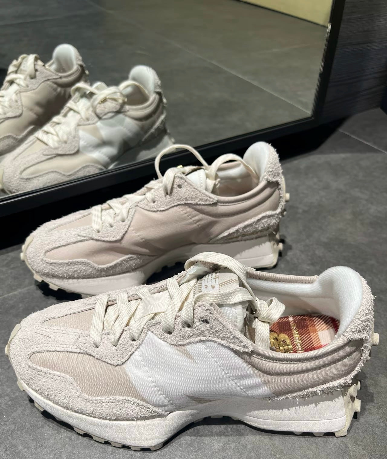 New Balance 327 深米 (U327HX)